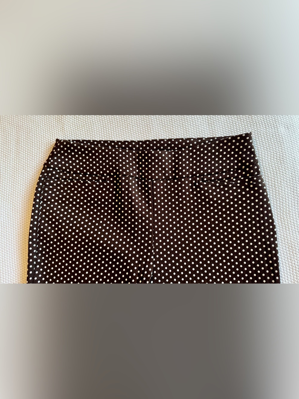 CHICOS Fabulously Slimming Stretch Chocolate Brown White Polka Dot Cropped Pants - Picture 8 of 16